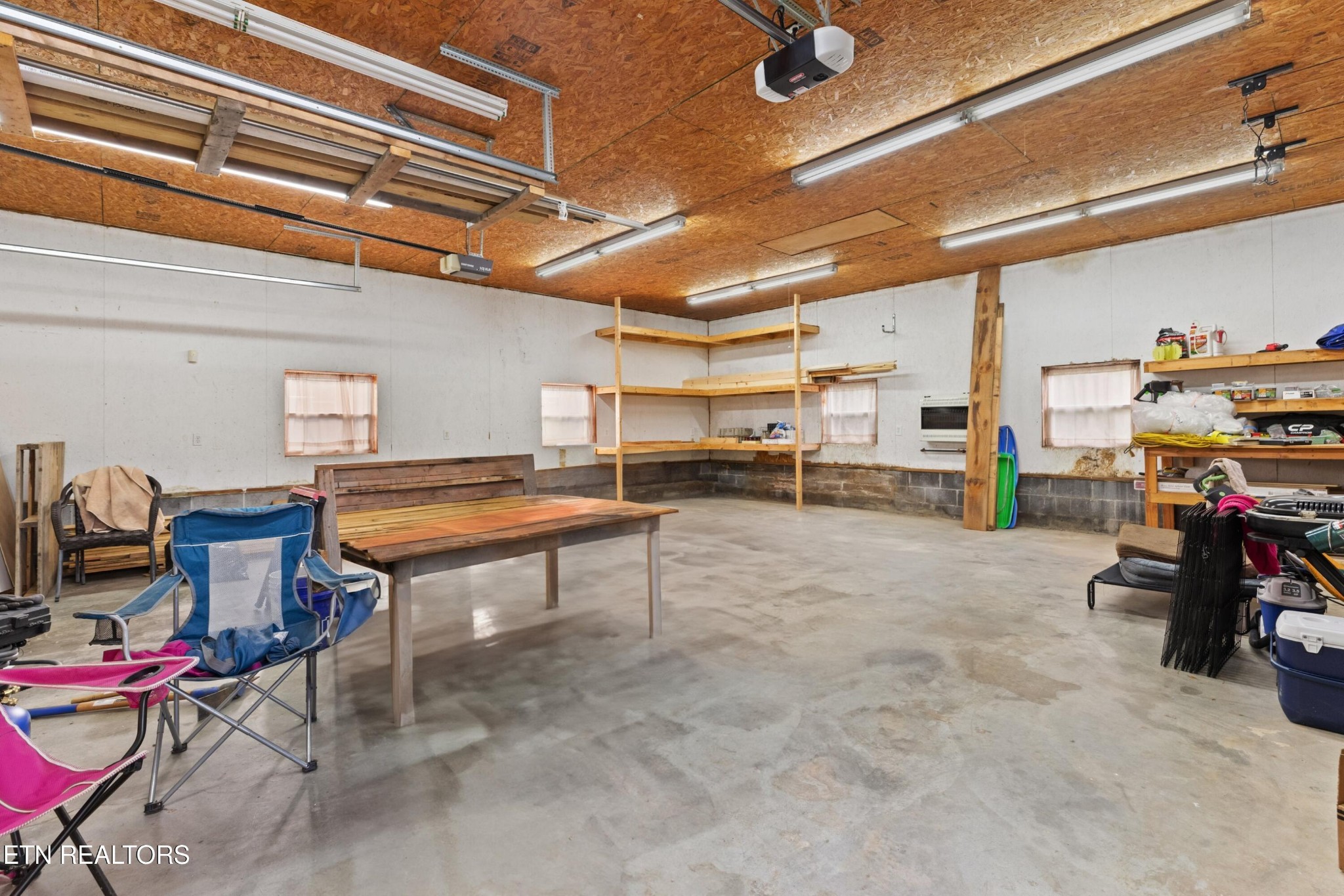 2811 Eugene Road Newport, TN 37821 - Photo 21 of 33 a view of a room with gym equipment