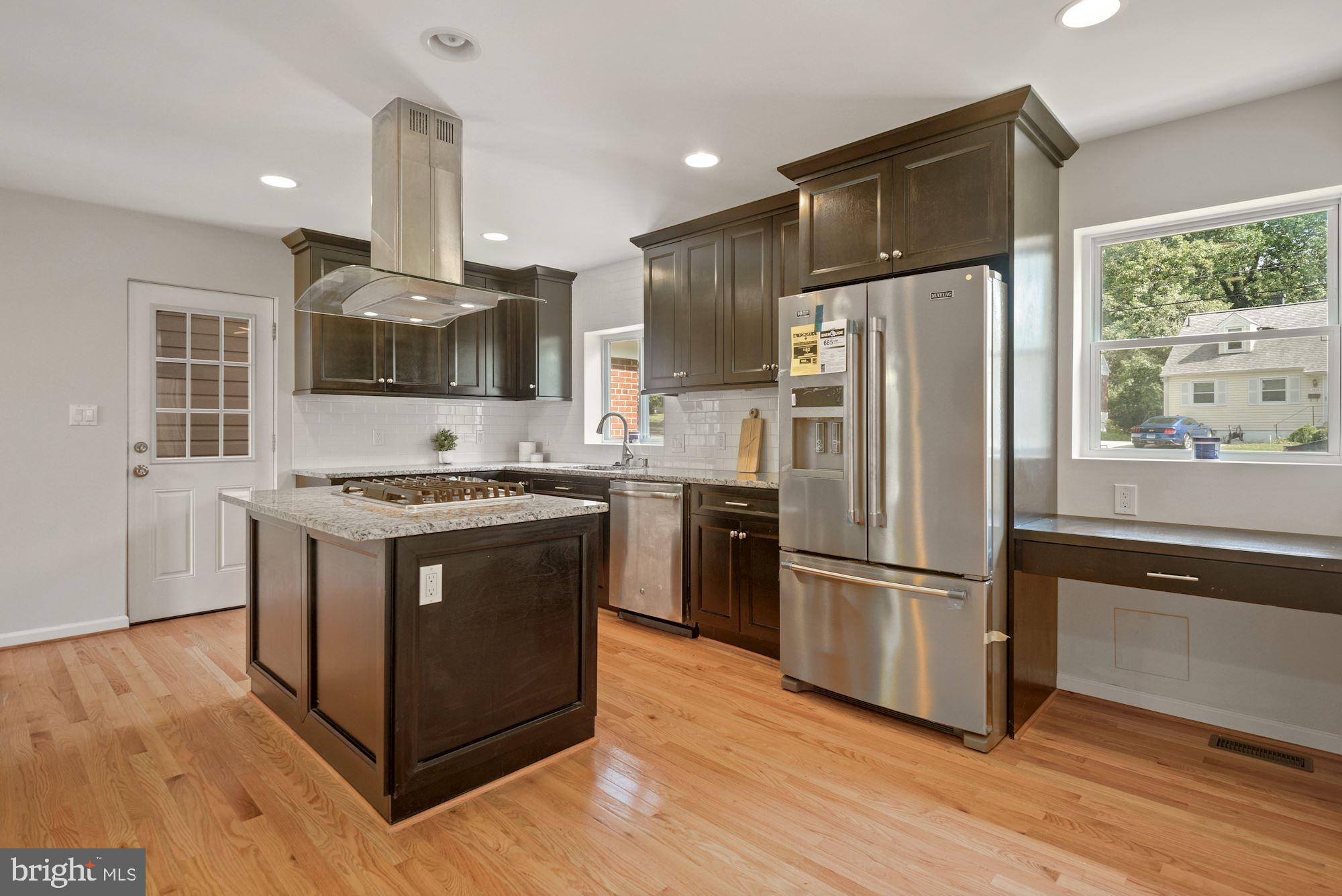 3919 Adams Drive Silver Spring, MD 20902 - Photo 9 of 32 Gallery Image 9