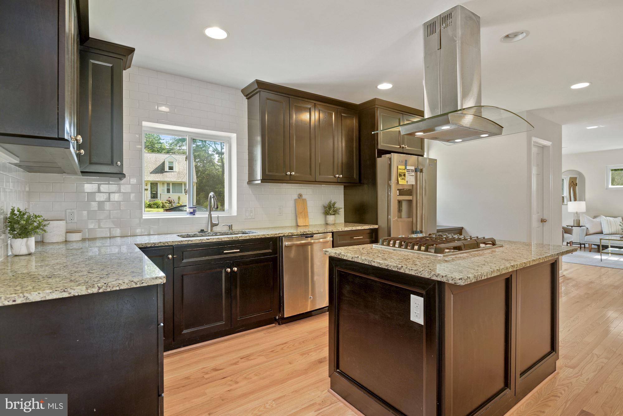 3919 Adams Drive Silver Spring, MD 20902 - Photo 10 of 32 Gallery Image 10