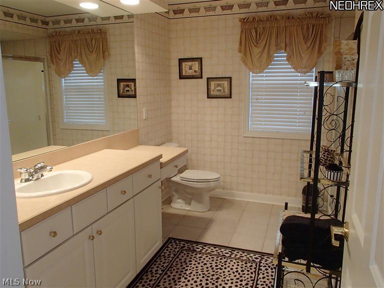341 Burwick Road Cleveland, OH 44143 - Photo 16 of 25 Gallery Image 16