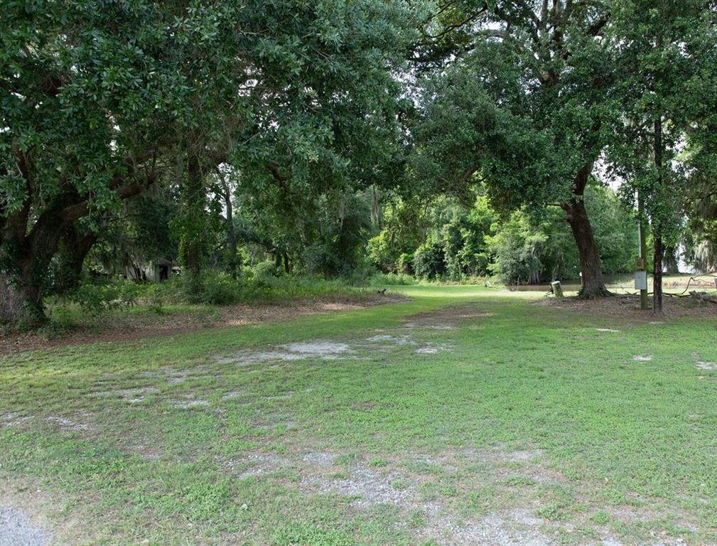 45532 Lakeside Road Gueydan, LA 70542 - Photo 3 of 18