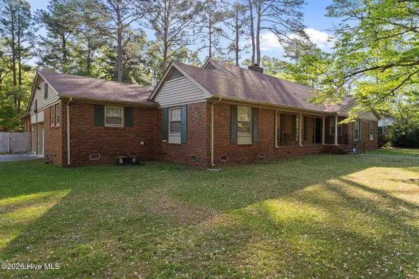 $285,000 | 708 Frederick Avenue, Laurinburg, NC 28352