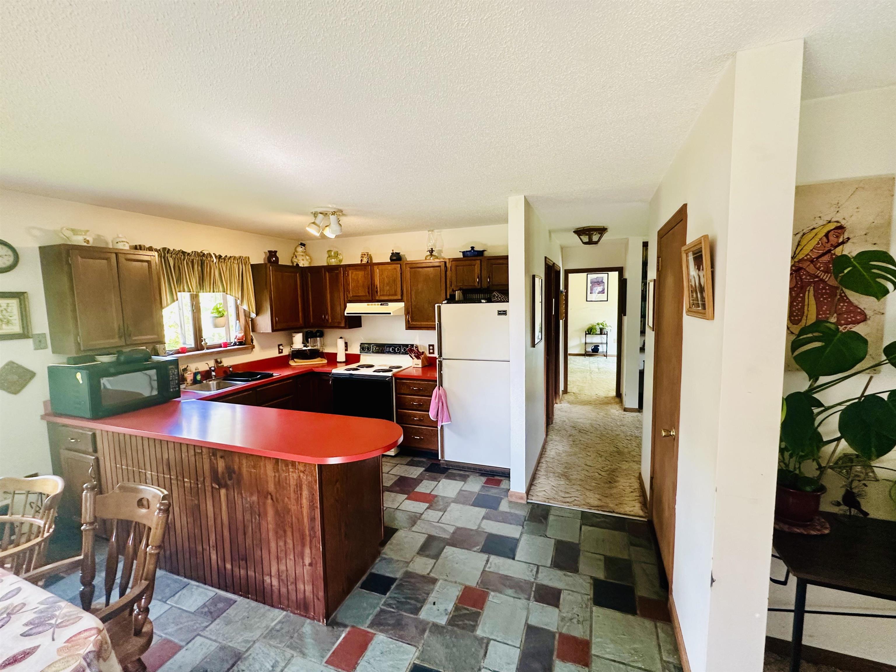 3 Mountain View Grand Isle, VT 05458 - Photo 25 of 58