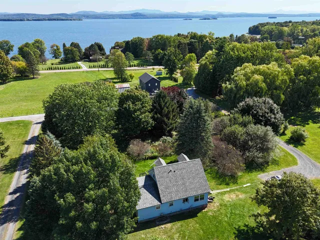 $364,900 | 3 Mountain View, Grand Isle, VT 05458