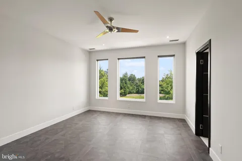 $2,499,000 | 6600 Reserves Hill Court, Annandale, VA 22003