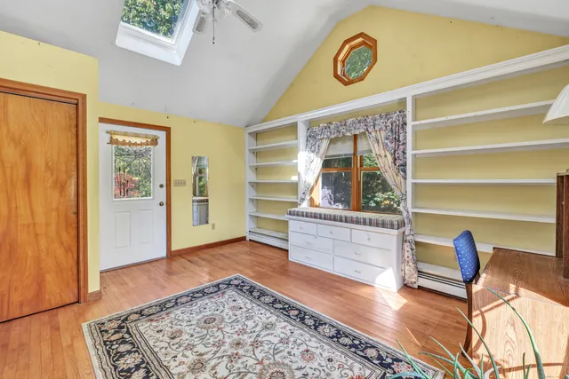 $449,900 | 104 Sperry Drive, Guilford, CT 06437