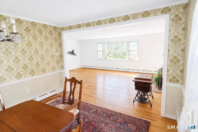 $449,900 | 104 Sperry Drive, Guilford, CT 06437