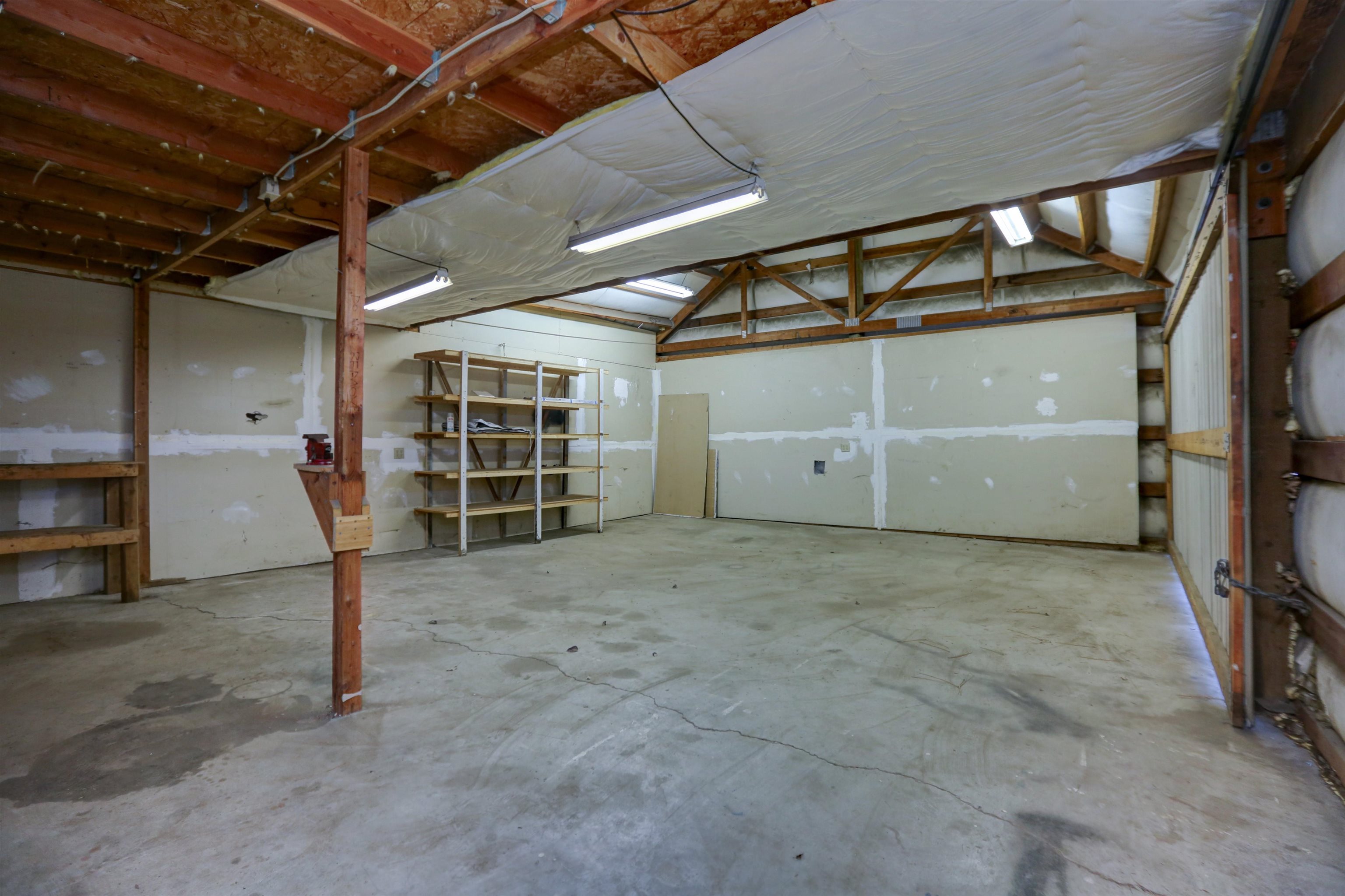 3017 West Longfellow Avenue Spokane, WA 99205 - Photo 24 of 27