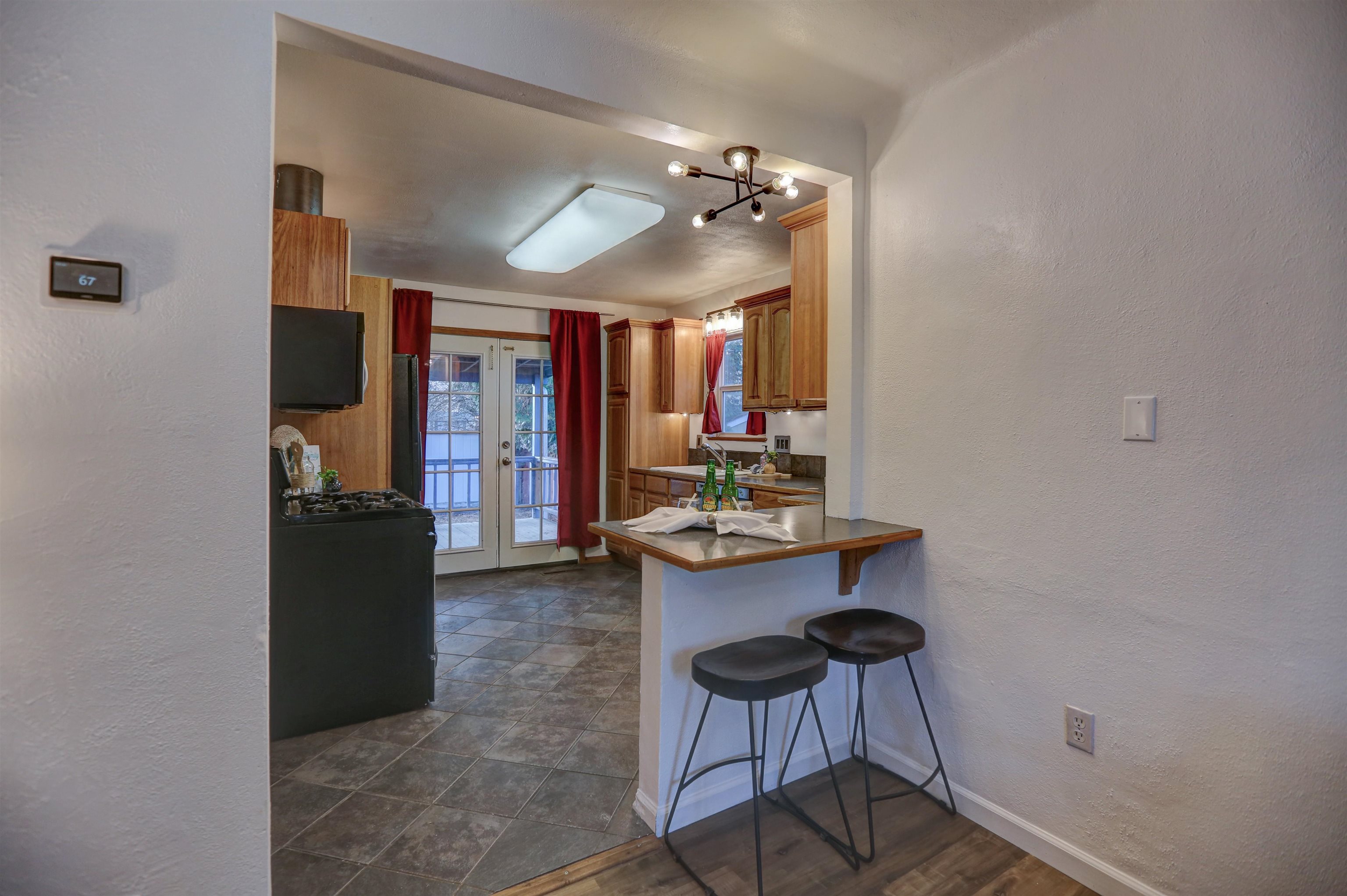 3017 West Longfellow Avenue Spokane, WA 99205 - Photo 8 of 27