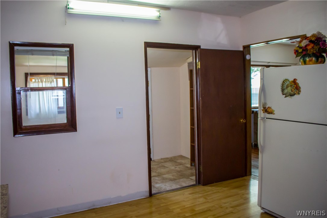 335 Austin Street Buffalo, NY 14207 - Photo 12 of 28