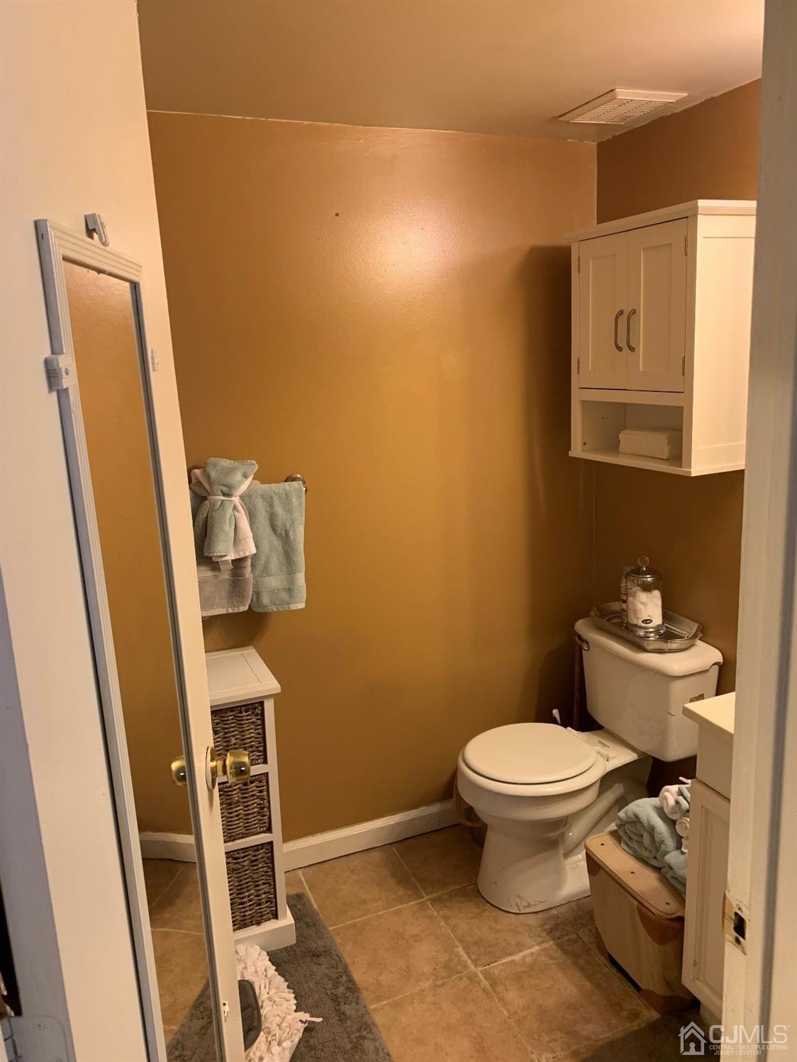 214 Edpas Road, Unit 214 New Brunswick, NJ 08901 - Photo 10 of 13 Gallery Image 10