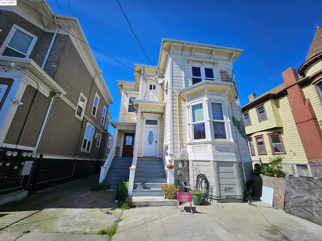 $799,000 | 2825 Market Street, Oakland, CA 94608