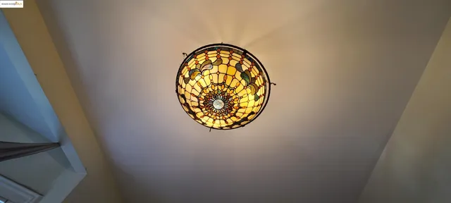 $799,000 | 2825 Market Street, Oakland, CA 94608