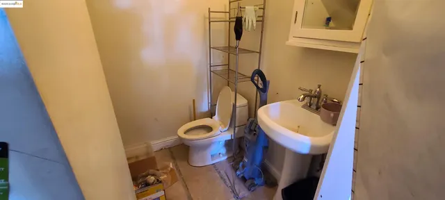 $799,000 | 2825 Market Street, Oakland, CA 94608