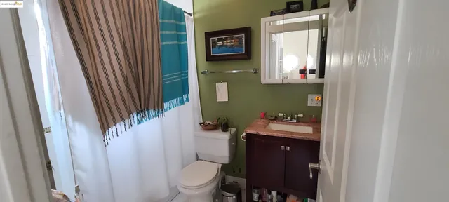 $799,000 | 2825 Market Street, Oakland, CA 94608