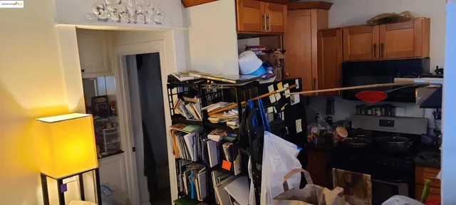 $799,000 | 2825 Market Street, Oakland, CA 94608