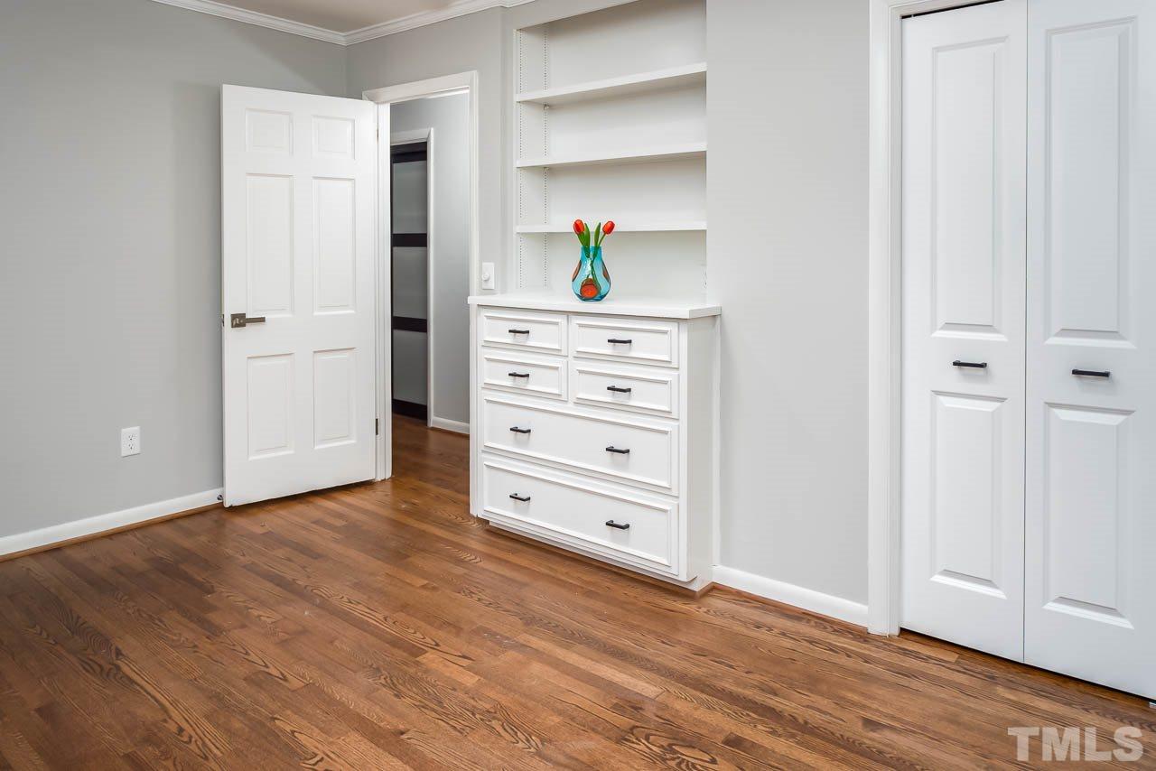 2412 Alpine Road Durham, NC 27707 - Photo 14 of 30 Gallery Image 14