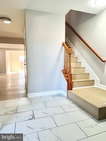 a view of entryway and hall