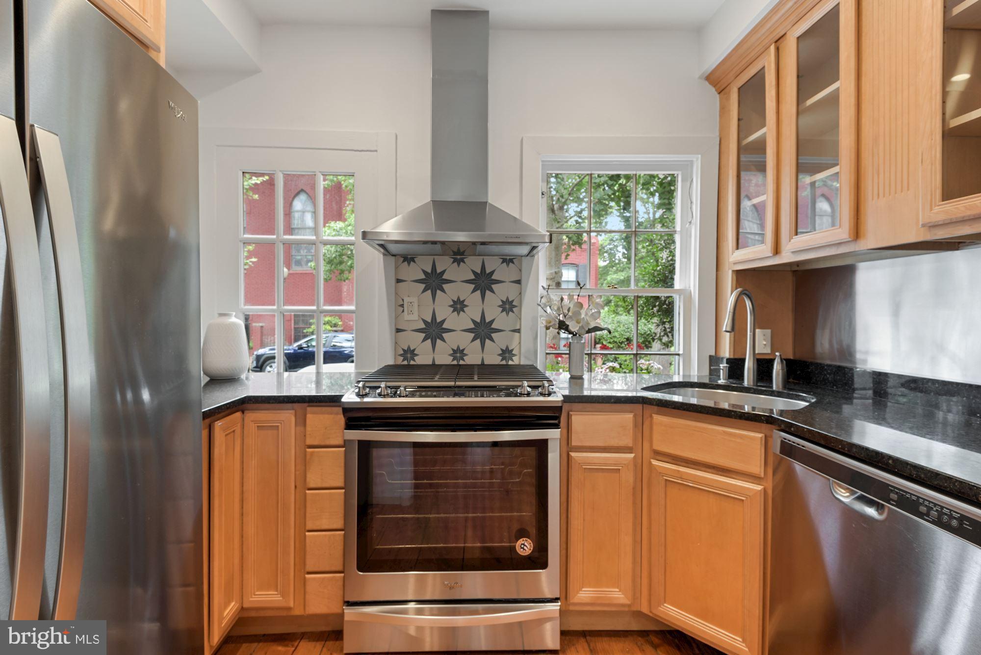 1320 27th Street Northwest Washington, DC 20007 - Photo 11 of 38