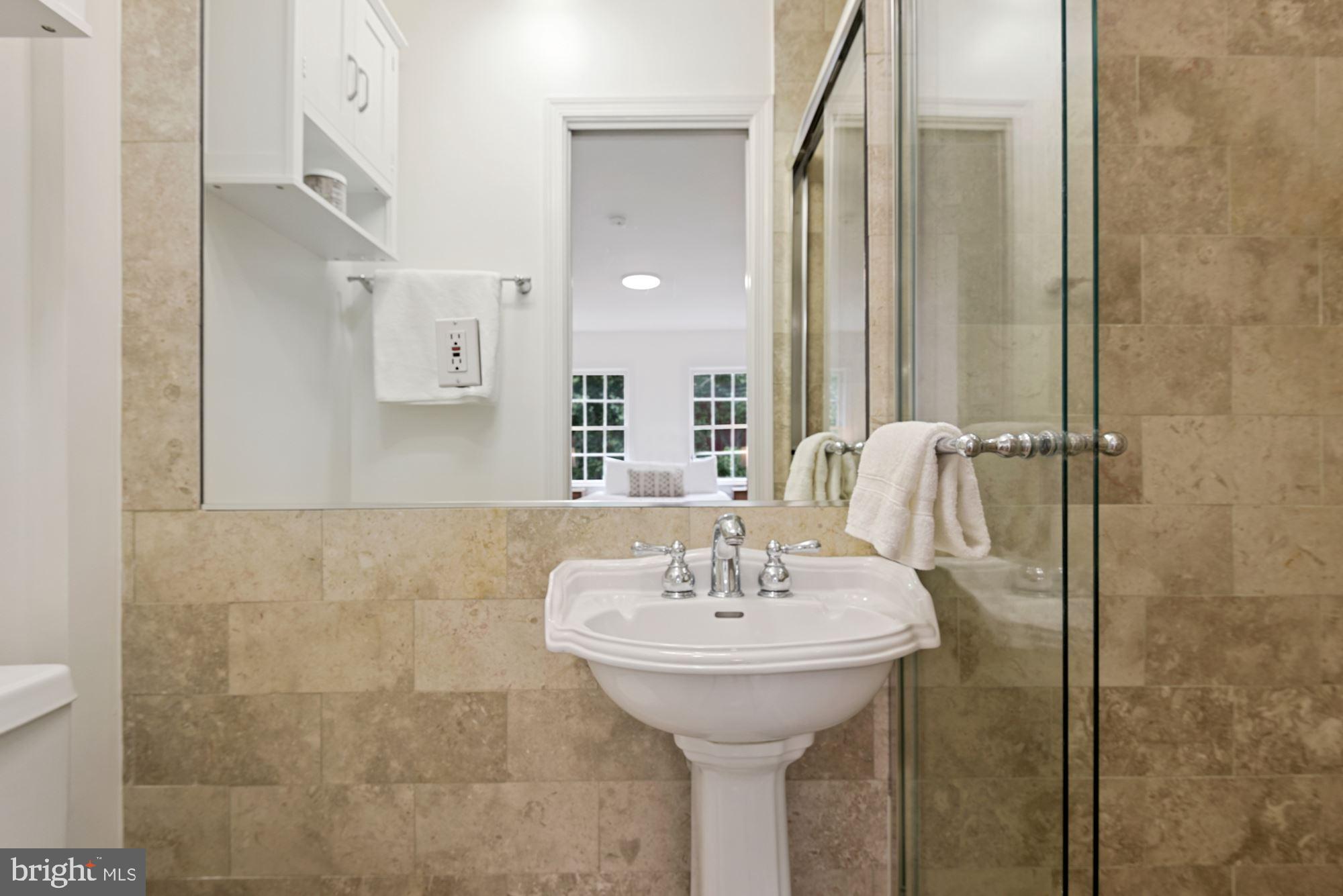 1320 27th Street Northwest Washington, DC 20007 - Photo 18 of 38