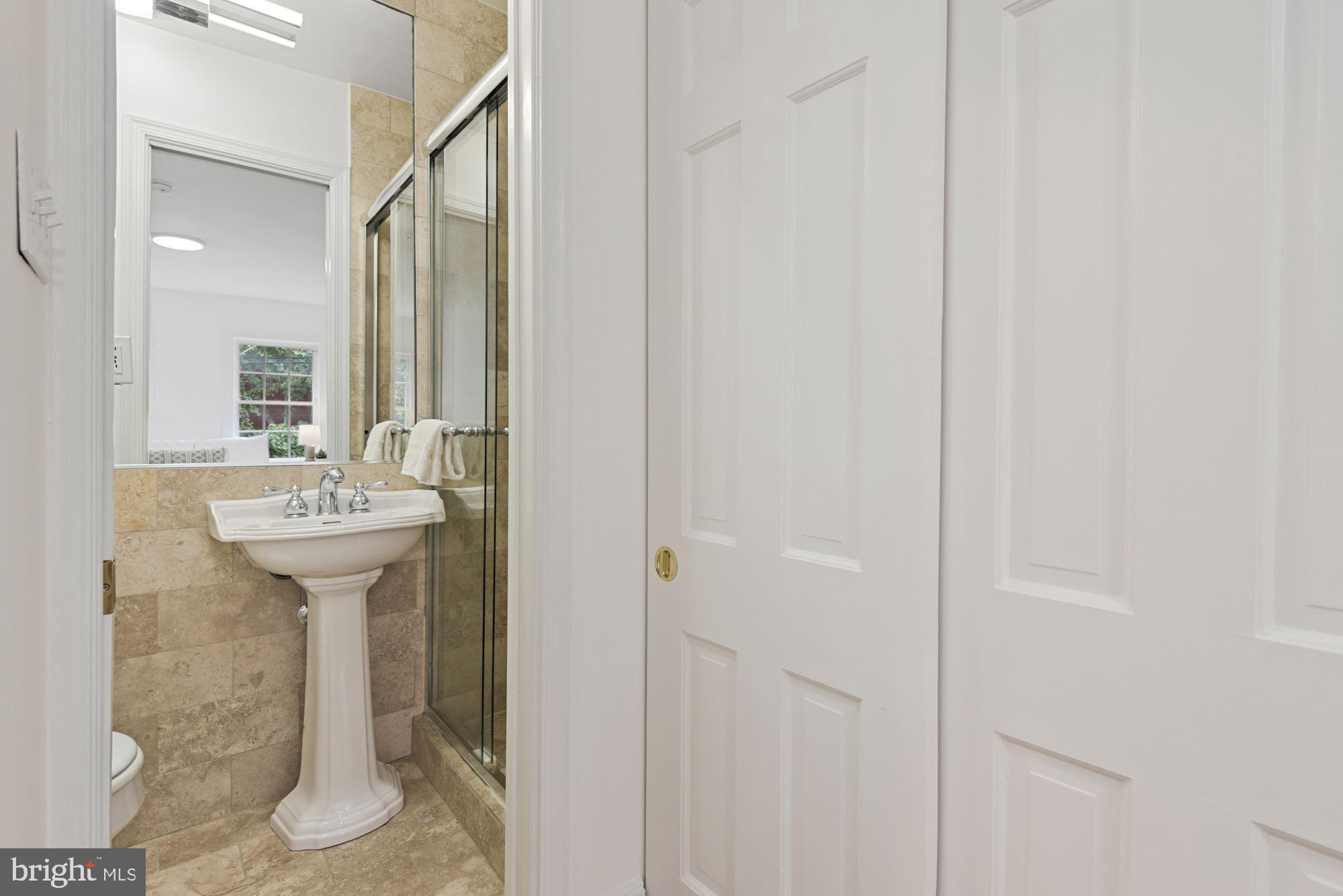 1320 27th Street Northwest Washington, DC 20007 - Photo 19 of 38