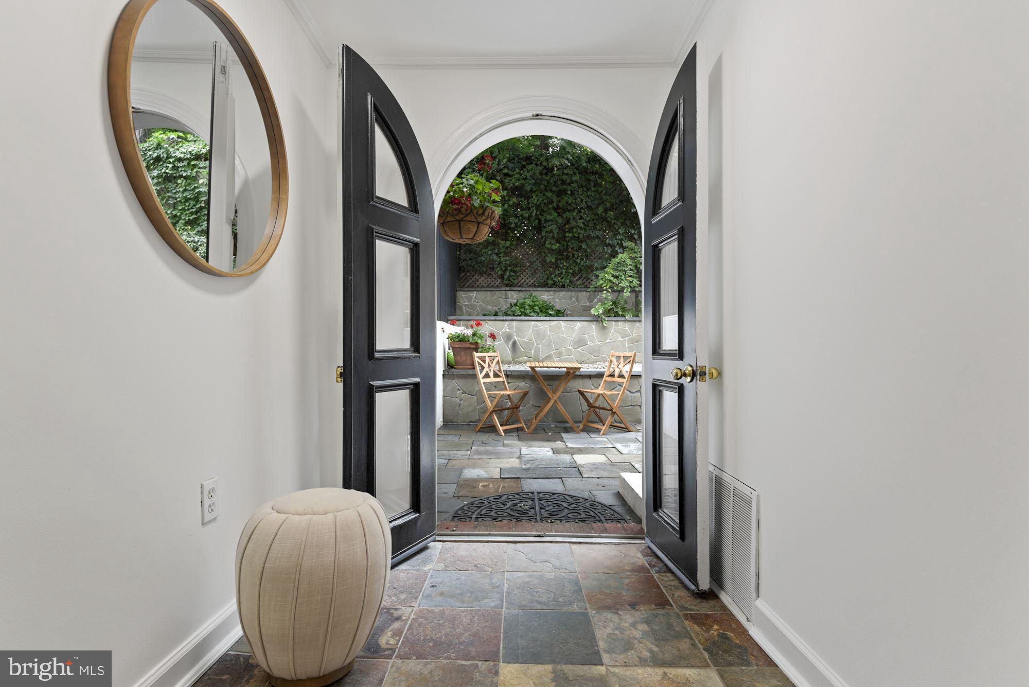 1320 27th Street Northwest Washington, DC 20007 - Photo 31 of 38