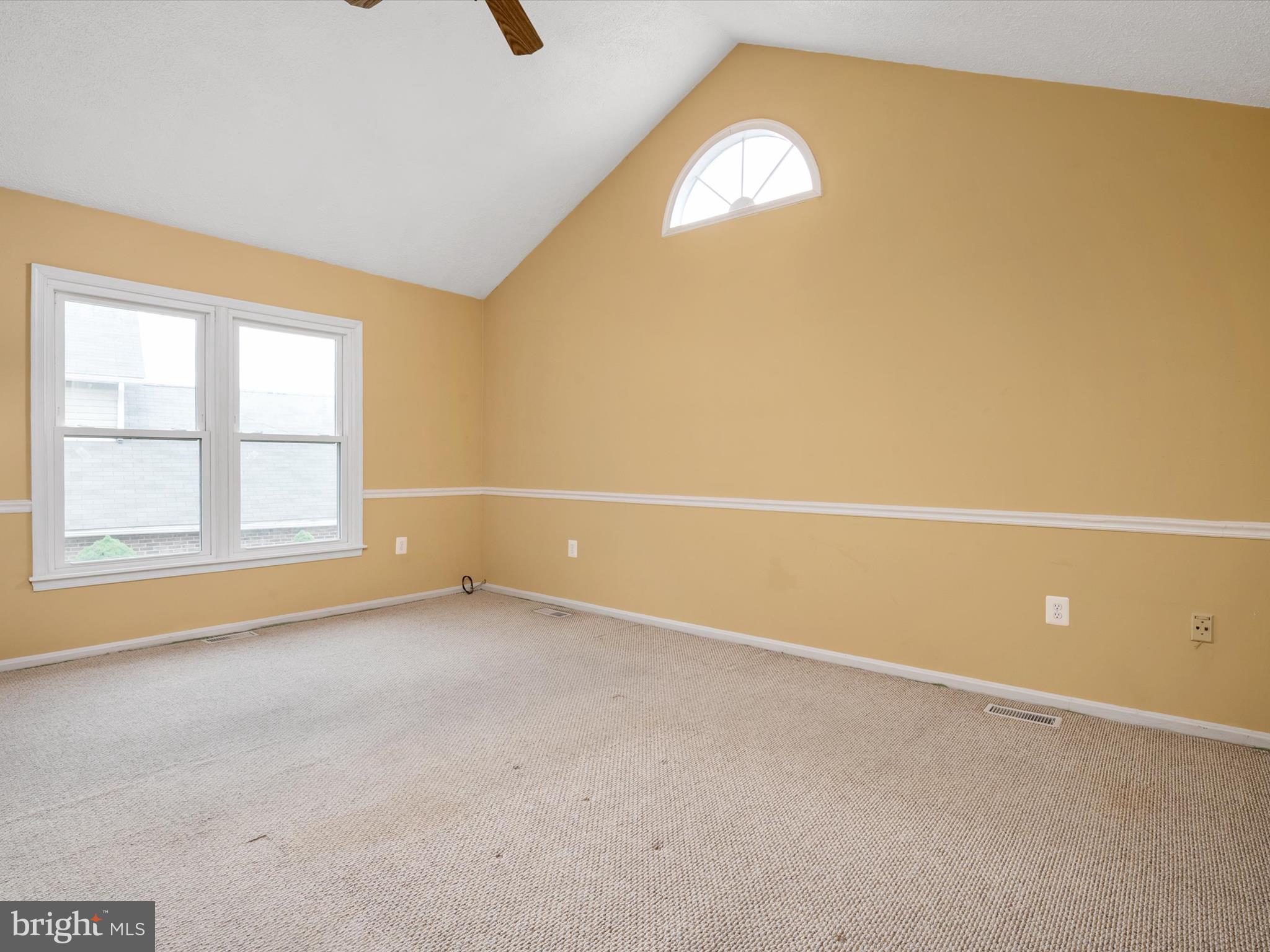 14226 Greenview Drive Laurel, MD 20708 - Photo 34 of 46 an empty room with windows