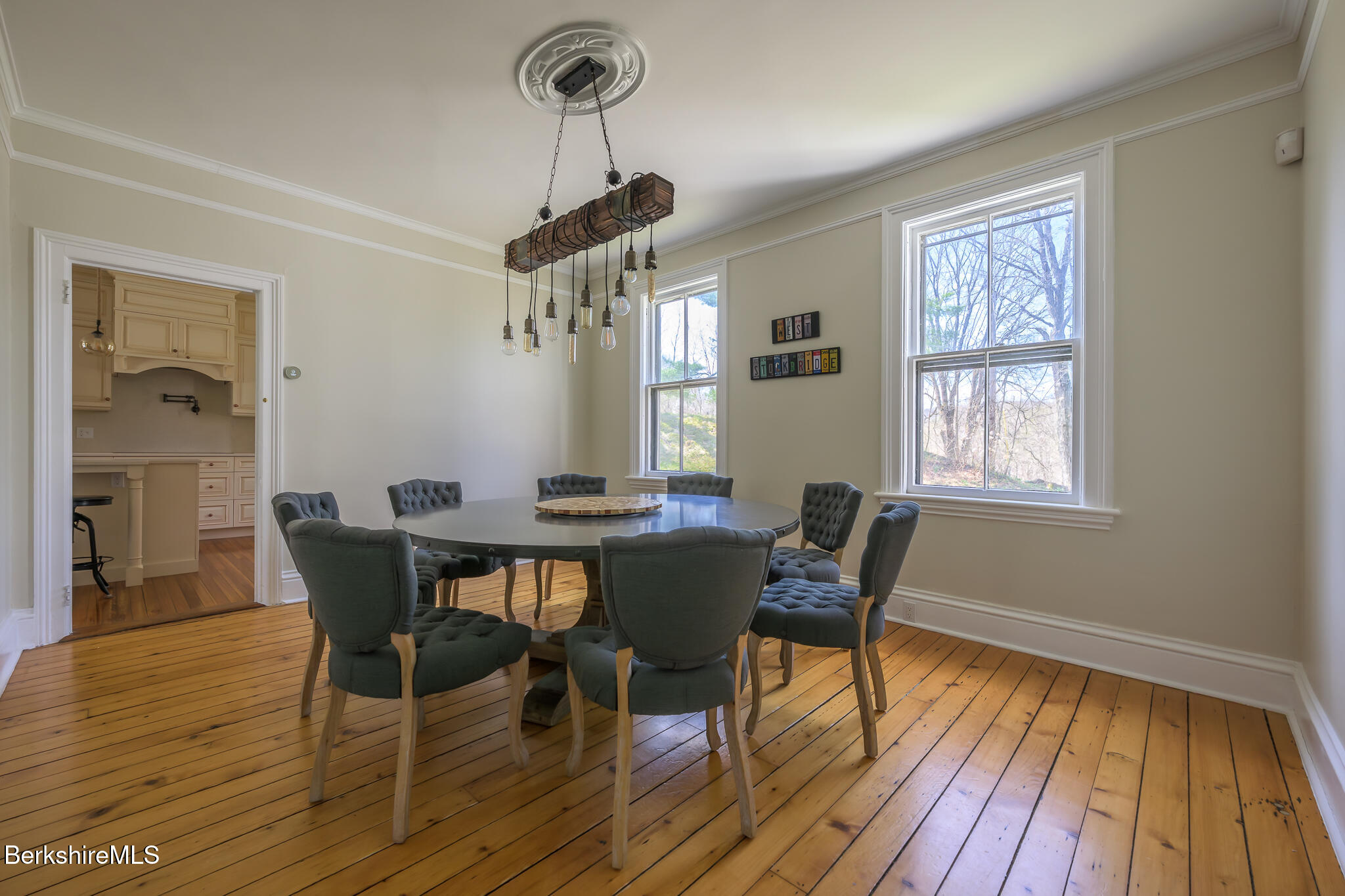 21 Stockbridge Road West Stockbridge, MA 01266 - Photo 14 of 57 Screen - 21 Stockbridge Rd West Stockbri