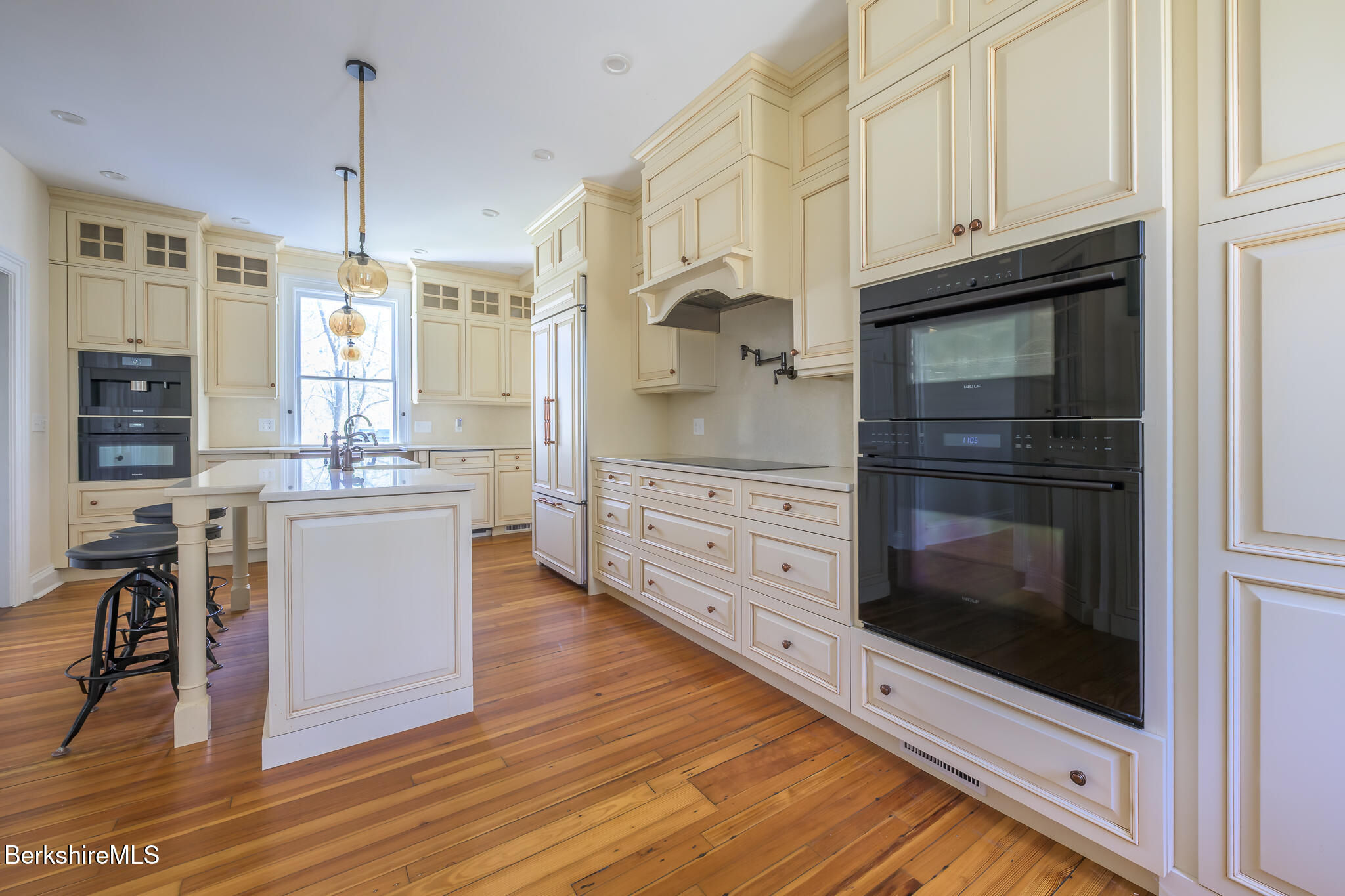 21 Stockbridge Road West Stockbridge, MA 01266 - Photo 18 of 57 Screen - 21 Stockbridge Rd West Stockbri