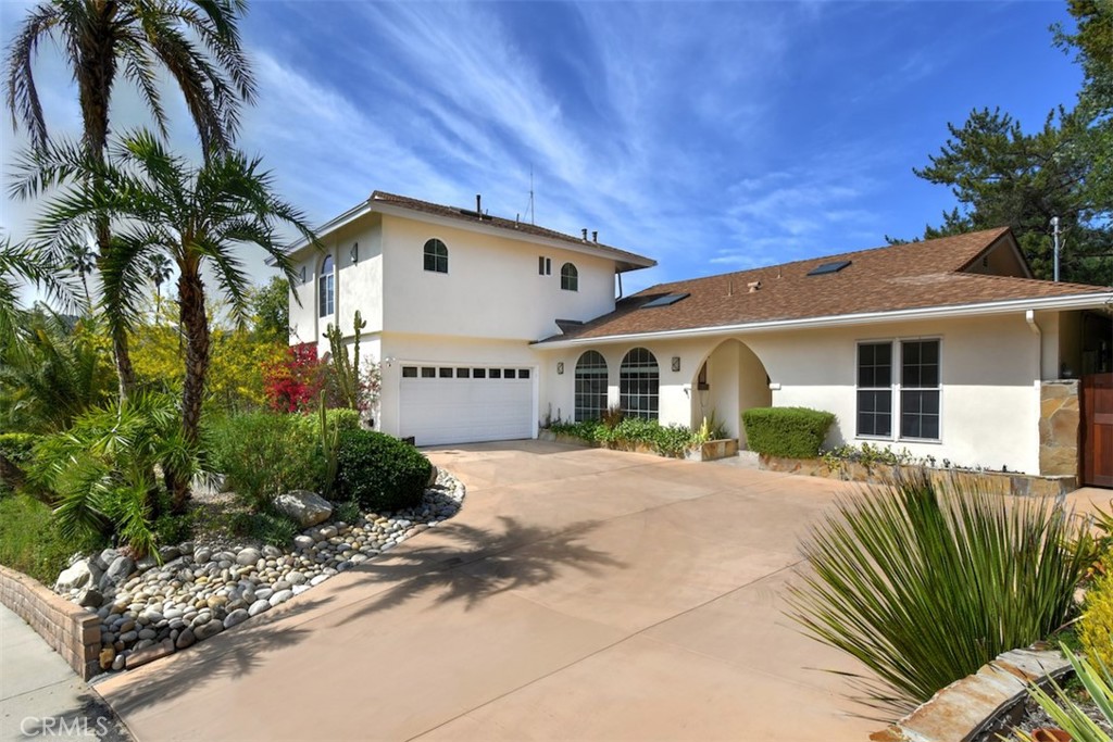 3935 Bon Homme Road Calabasas, CA 91302 - Photo 3 of 64