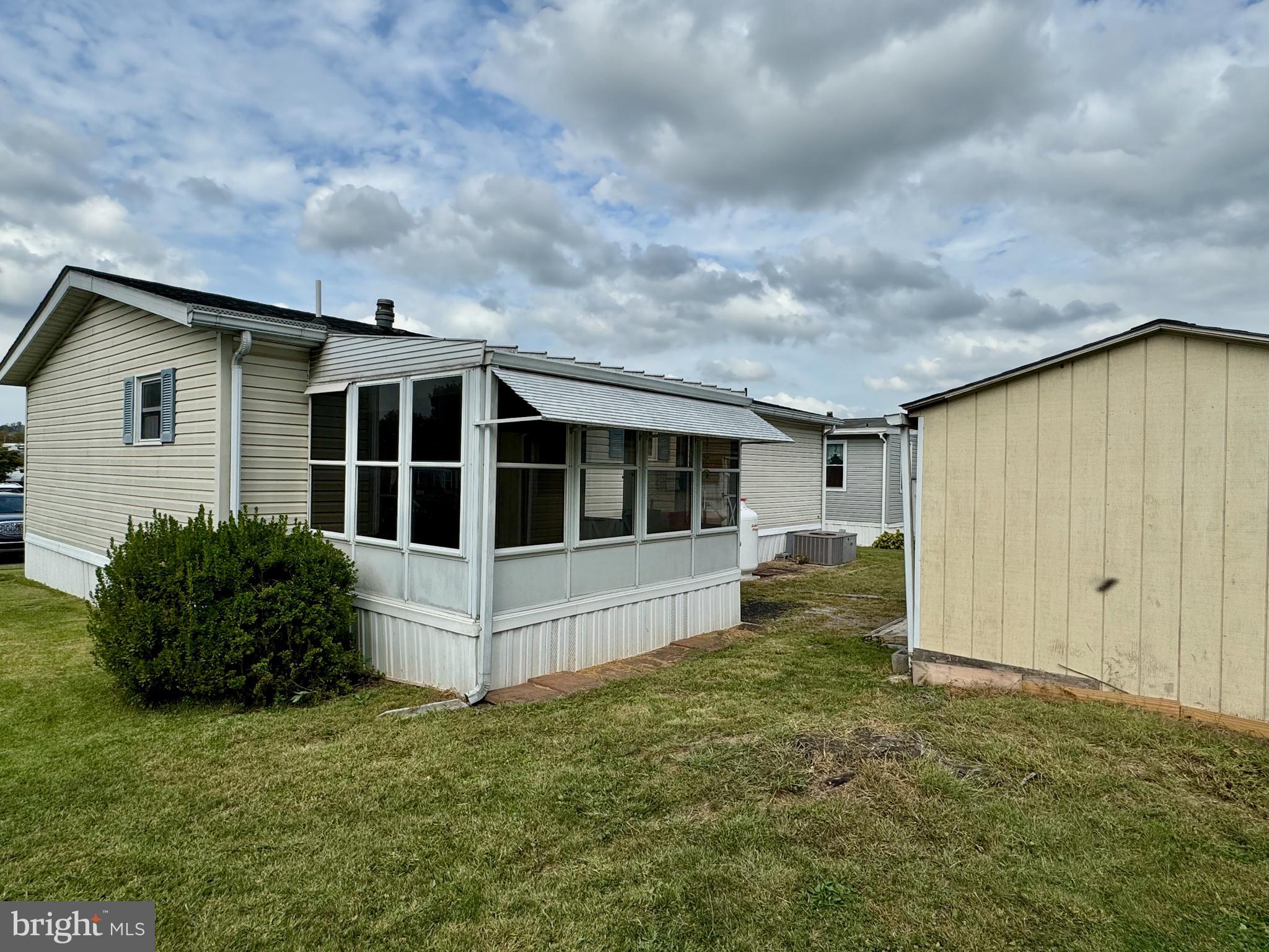 107 Ritz Avenue Reading, PA 19606 - Photo 4 of 18 Gallery Image 4