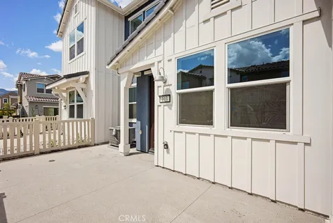 $619,900 | 3925 Lavine Way, Unit 103, Corona, CA 92883