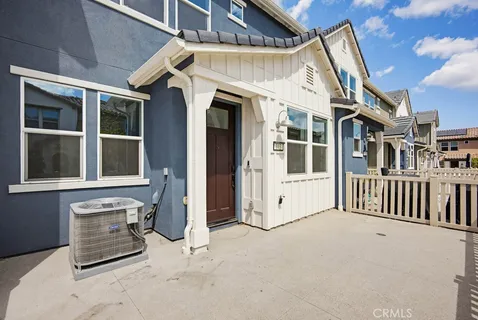 $619,900 | 3925 Lavine Way, Unit 103, Corona, CA 92883