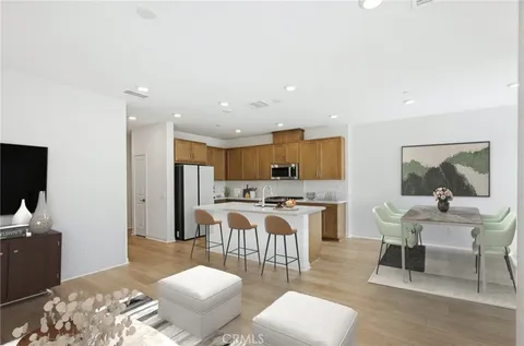 $619,900 | 3925 Lavine Way, Unit 103, Corona, CA 92883