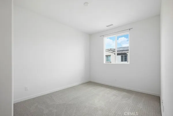 $619,900 | 3925 Lavine Way, Unit 103, Corona, CA 92883
