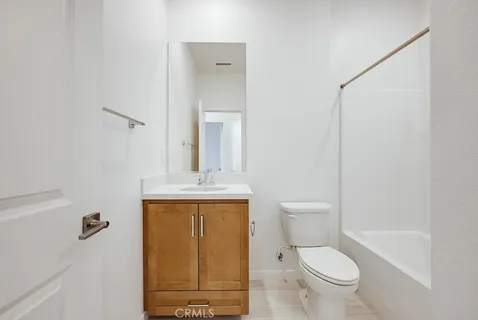 $619,900 | 3925 Lavine Way, Unit 103, Corona, CA 92883