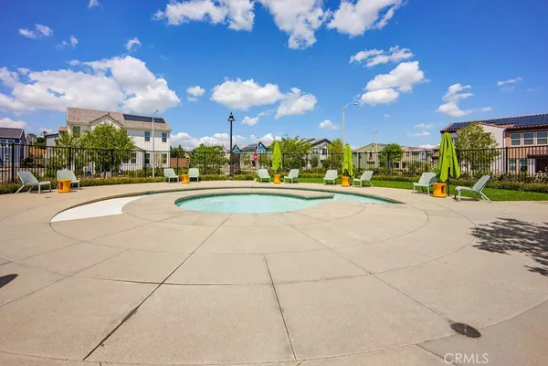 $619,900 | 3925 Lavine Way, Unit 103, Corona, CA 92883