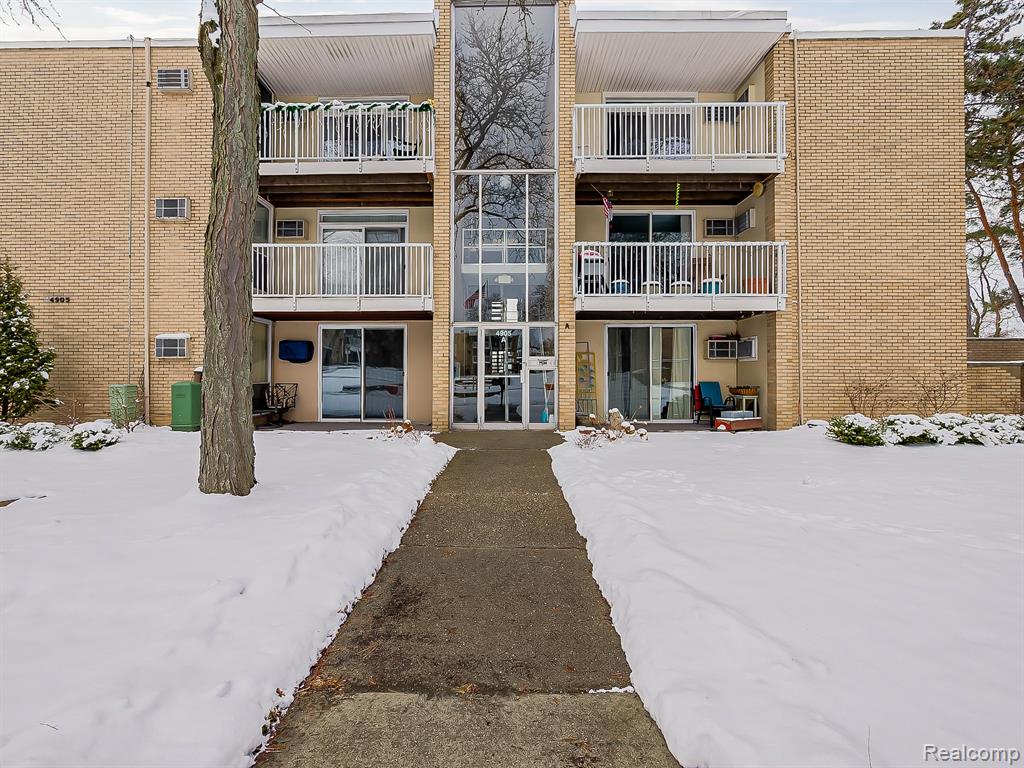 4905 South Crooks Road Royal Oak, MI 48073 - Photo 27 of 28