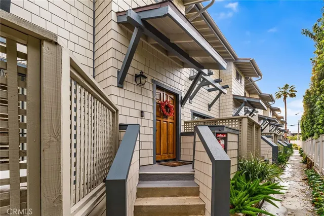 $869,000 | 515 South Madison Avenue, Unit 2, Pasadena, CA 91101