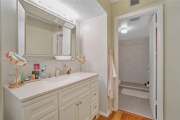 $2,995 | 14330 Southwest 97th Lane, Miami, FL 33186