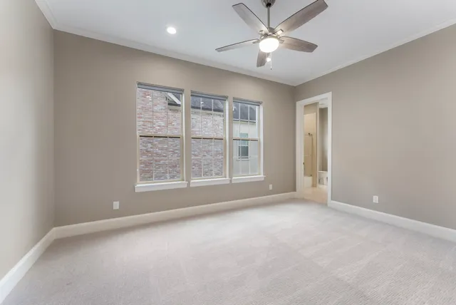 $7,900 | 14 Jetty Point Drive, The Woodlands, TX 77380