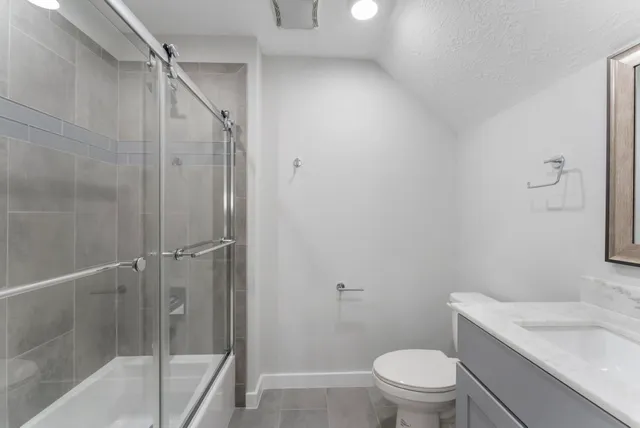 $7,900 | 14 Jetty Point Drive, The Woodlands, TX 77380