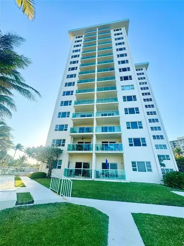 $3,200 | 6000 North Ocean Boulevard, Unit 1D, Lauderdale-by-the-Sea, FL 33308