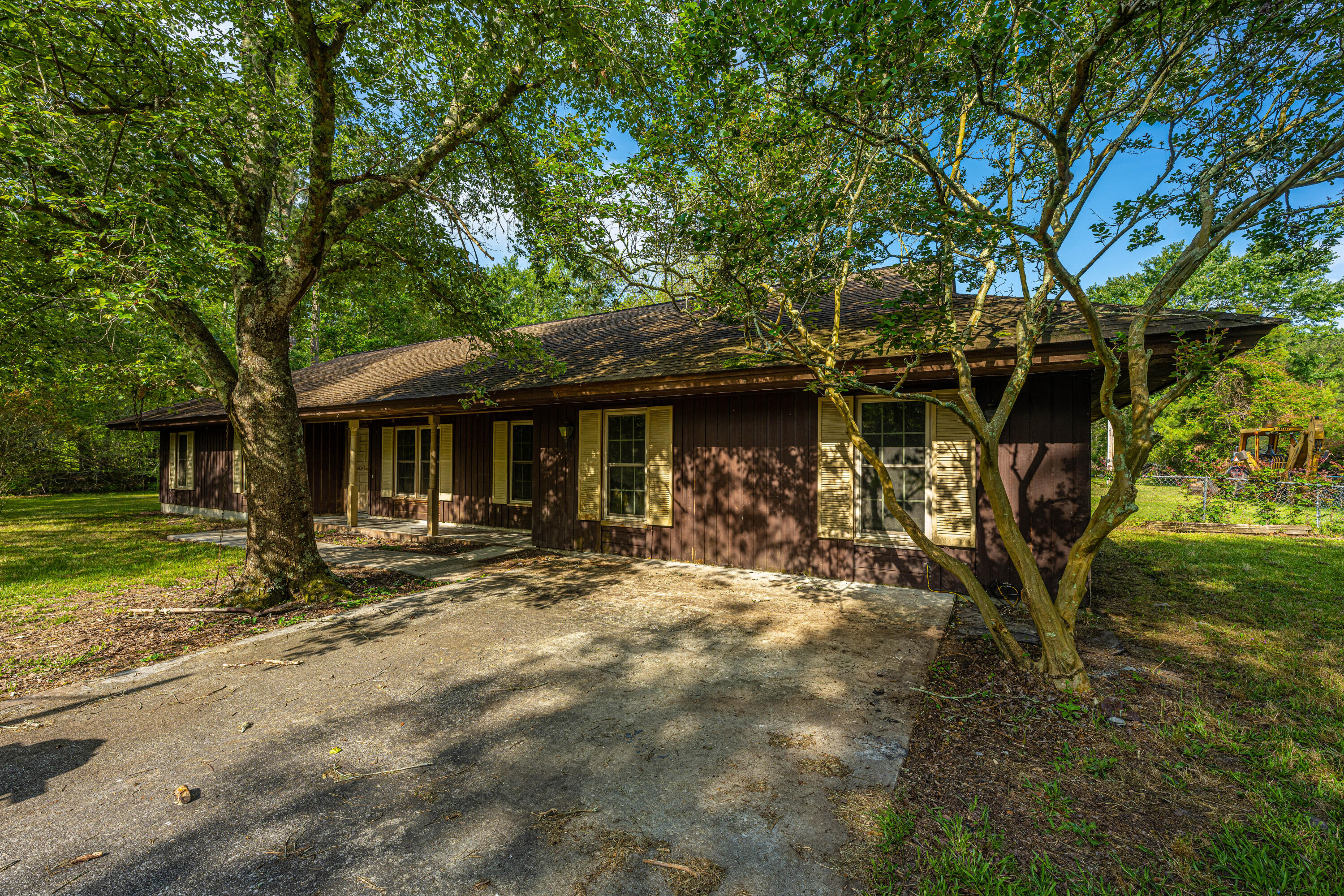 1501 Maple Ridge Road Walterboro, SC 29488 - Photo 1 of 45 1501MapleRidgeRd29