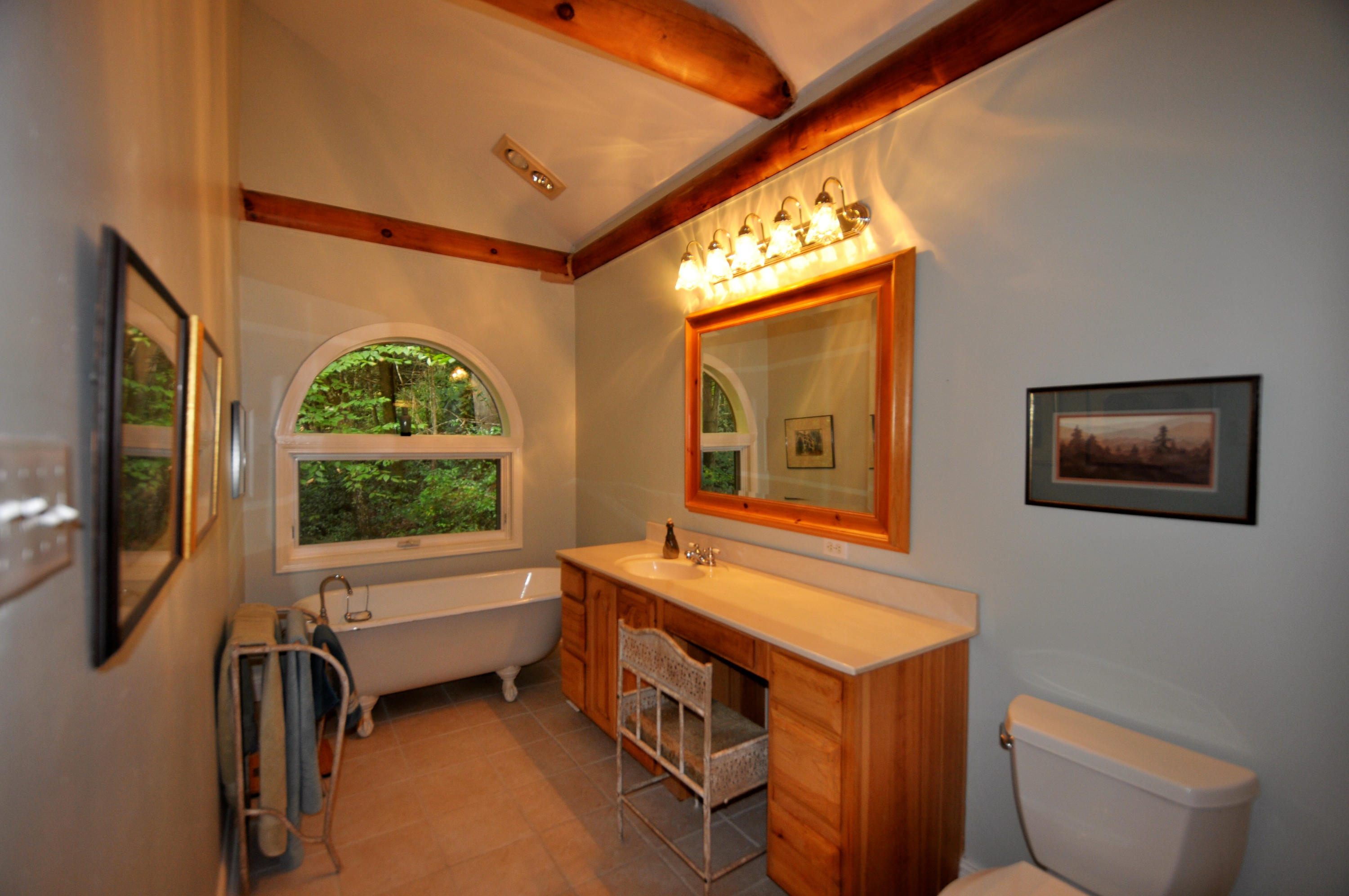 2030 Chilhowee Loop Walland, TN 37886 - Photo 21 of 34 Saddle Ridge 100