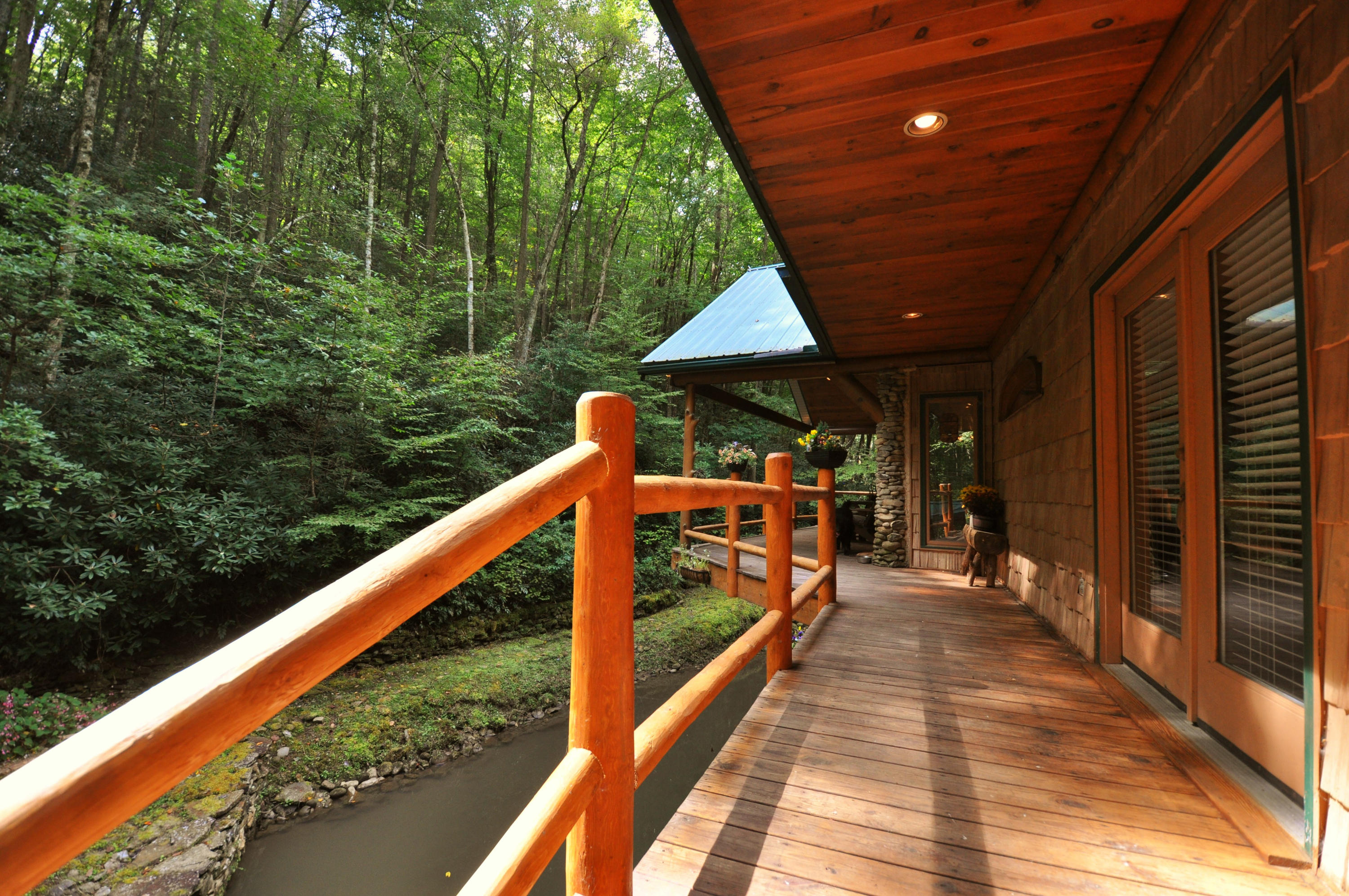 2030 Chilhowee Loop Walland, TN 37886 - Photo 7 of 34 Saddle Ridge 053