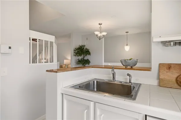 $795,000 | 364 Bellevue Avenue, Unit A6, Newport, RI 02840