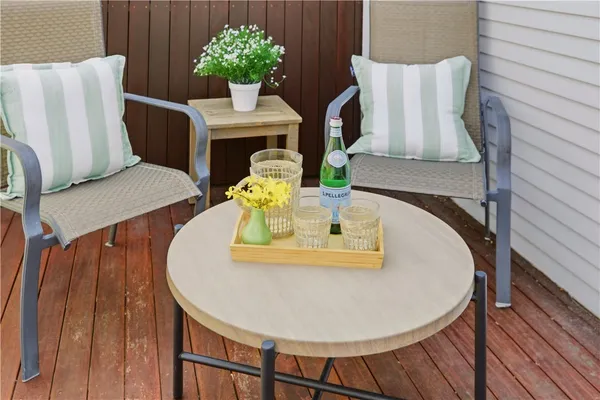 $795,000 | 364 Bellevue Avenue, Unit A6, Newport, RI 02840