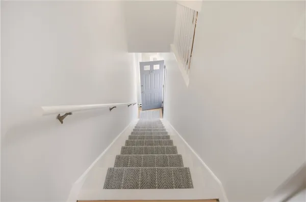 $795,000 | 364 Bellevue Avenue, Unit A6, Newport, RI 02840