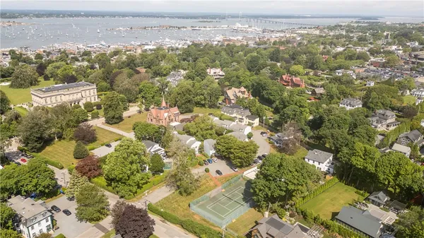 $795,000 | 364 Bellevue Avenue, Unit A6, Newport, RI 02840